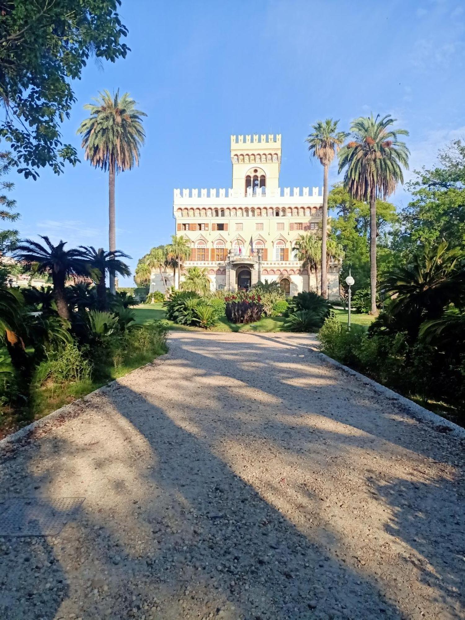 Hotel Serena Arenzano Exterior photo