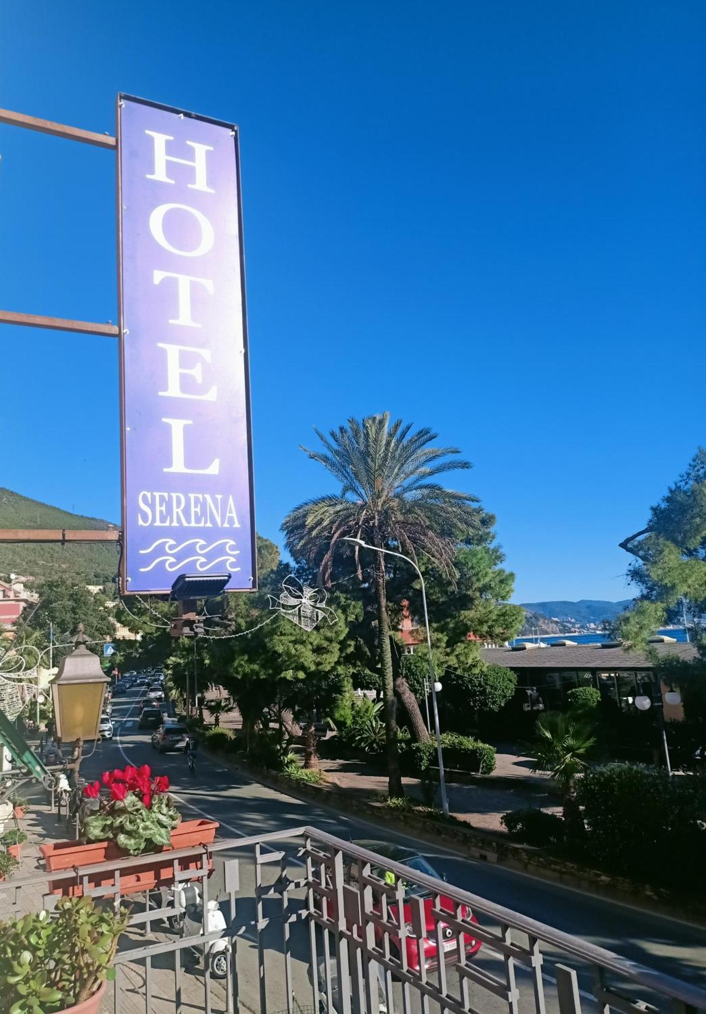 Hotel Serena Arenzano Exterior photo